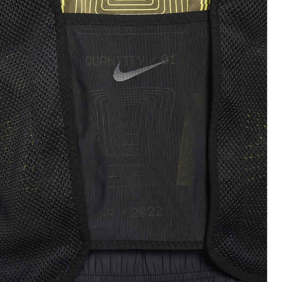 Nike ISPA vest - Picture 7 of 7